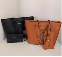 Hansomfy Bags. With purse and fluffy pendant