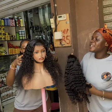 Wig Gladys Deep Wave Full Frontal