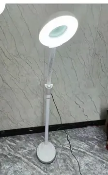 Magnifying Light