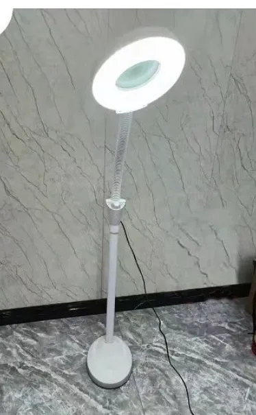Magnifying Light