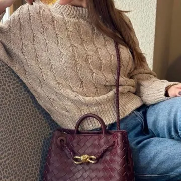 The Estelle Midi Bag
