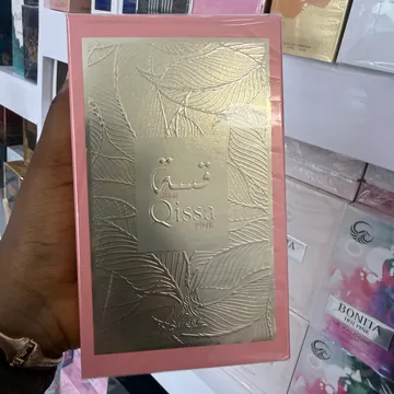 Qissa Pink Luxury Fragrance Box