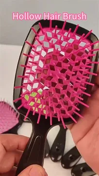 Hollow Detangling Brush