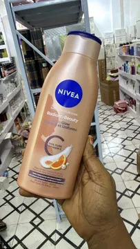 Nivea Radiant Beauty Even Glow Vitamin C Body Lotion 400ml