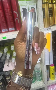 Huda Waterproof masacra