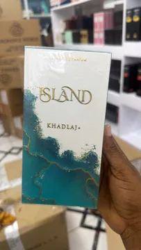 Island Extrait De Parfum by Khadlaj