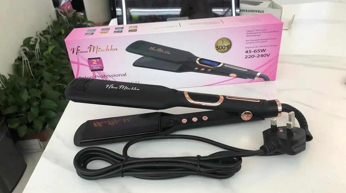 Nina Mischka Large Hair Straightener