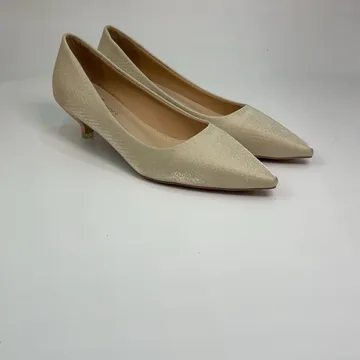 Heel 358 - 1/2 inch heels