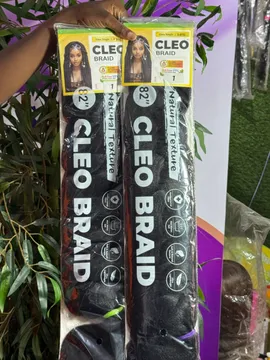 Cleo braids 82”