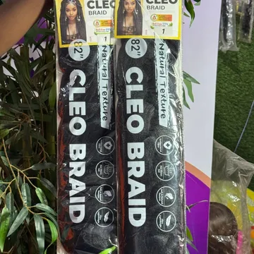 Cleo braids 82”