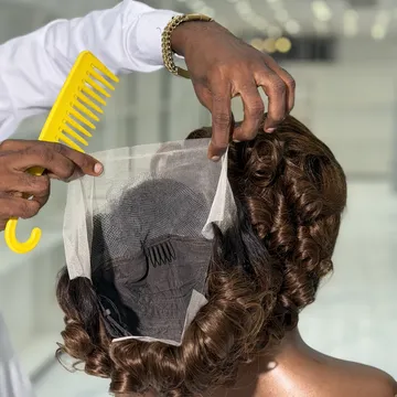 Gifty short Bouncy 13by4 frontal 💯 Human hair Can Be Bleached,Dyed and permed None of the hairs comes styled