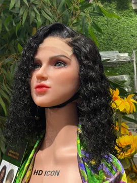 Remy Deep 4x4 closure
