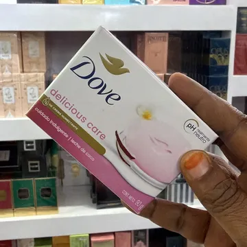 Dove Delicious Care Indulgence Beauty Cream Bar 90g