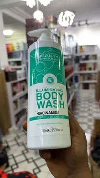 Beauty Formulas Illuminating Niacinamide Body Wash 750ml